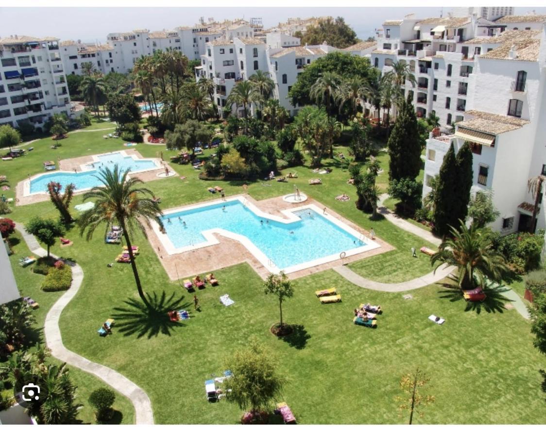 Jardines Del Puerto 1004
